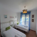 77 - Dos Mares Apartamento *